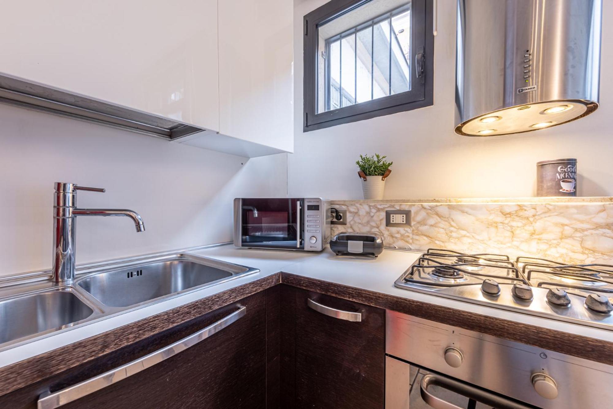 Appartement Romantic Navigli - 15min Duomo - Free Parking